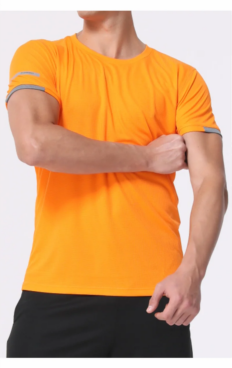 Men's quick-drying sports top