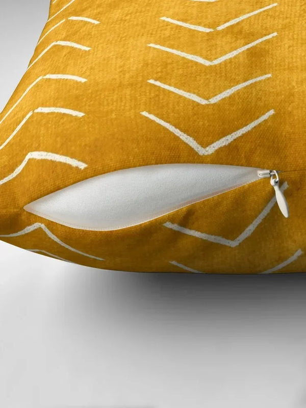 New White and Mustard Throw Pillow Cushion Cover Set