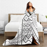 African Mudcloth White Blankets Soft Warm Flannel Throw Blanket Plush for Bed Living Room Picnic Travel Home Couch