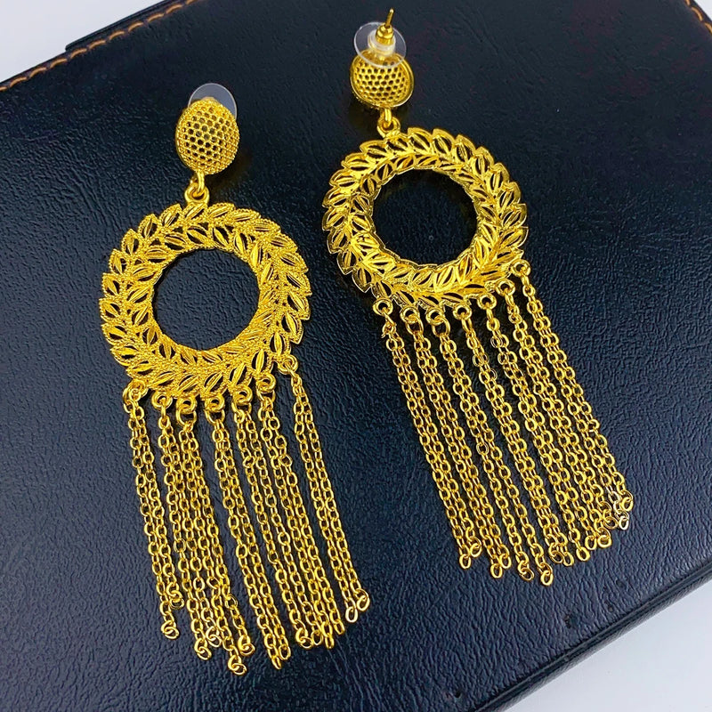 Women Design Tassel Drop Earrings